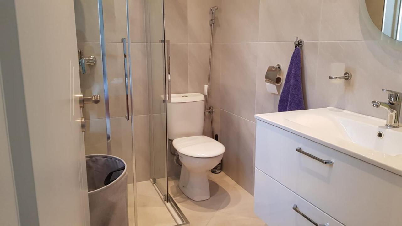 Saranda Sea View Apartment מראה חיצוני תמונה